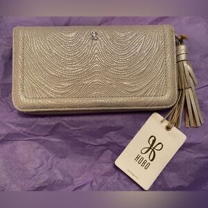 Hobo Silver zippered wallet